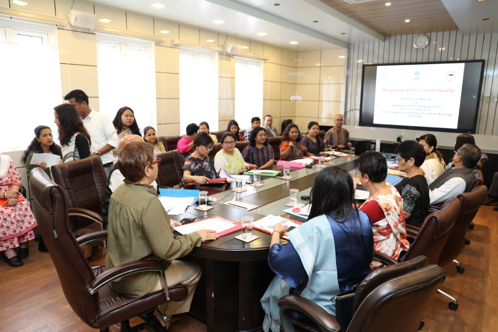 982 ngut kiba ïabit thymmai ïa u khñiang jingpang HIV/AIDS ha Meghalaya, pyntip ka Dr. Ampareen