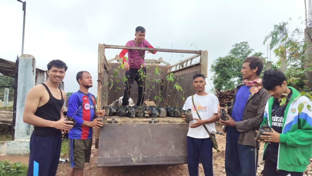 50 tylli ki tynrai dieng thung ka HoHS ha ka shnong Mooshrot, WJH