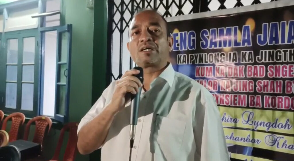 Ngim kwah ba ka jylla kan wan ha ka kyrdan banyngkong ha ka kam pynïap briew: Adelbert Nongrum