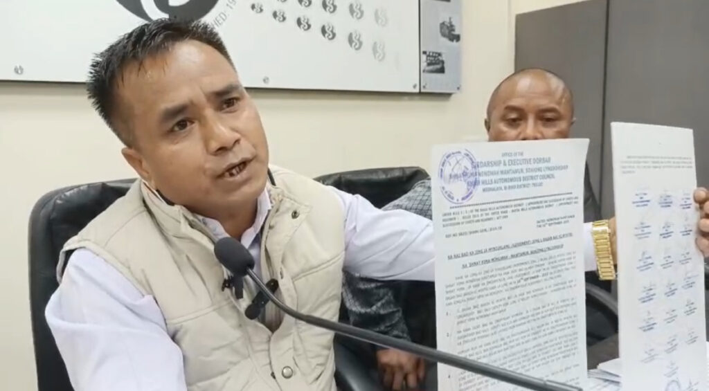 Ka jingïasylla ban die ïa ka jaka 2 hajar akar da ki spah klur sha ki shipai BSF, phla u Secretary