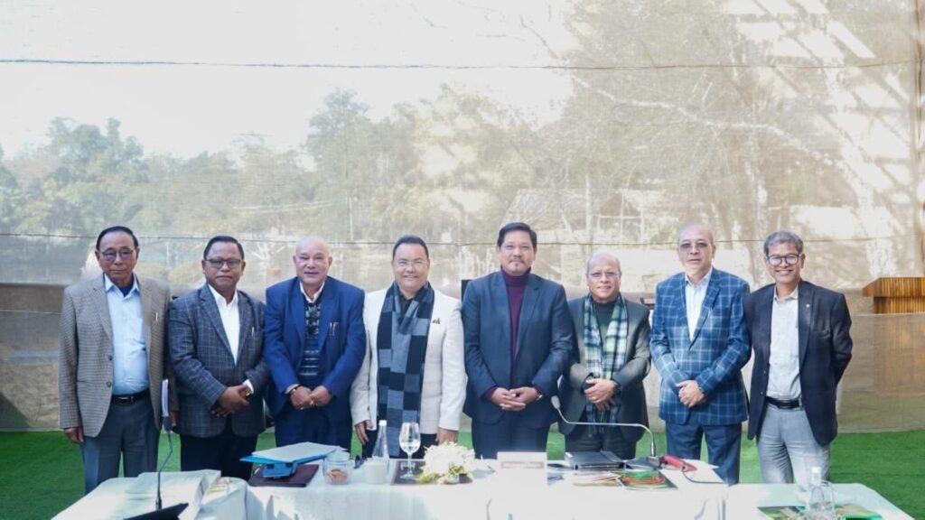 Historic Cabinet Meet at Ward’s Lake; Government Cracks Down on VIP Sirens & Flashers