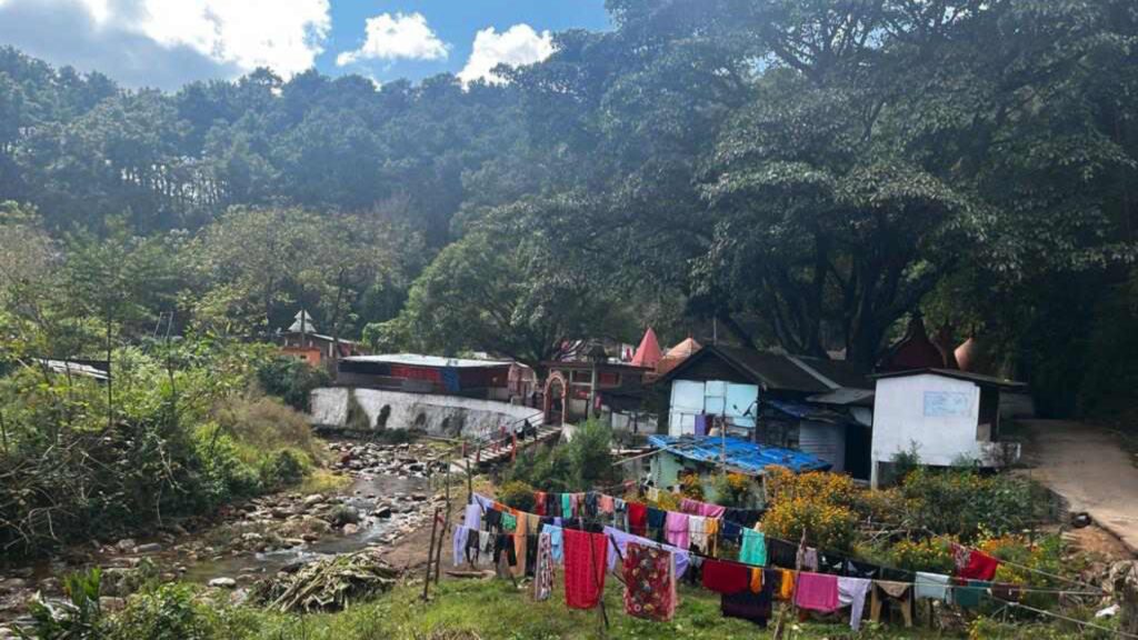 Kyndang mardor ïa kiba sah beaiñ ha Mahadev Khola bad ha Maxwellton Estate, dawa ka KSU