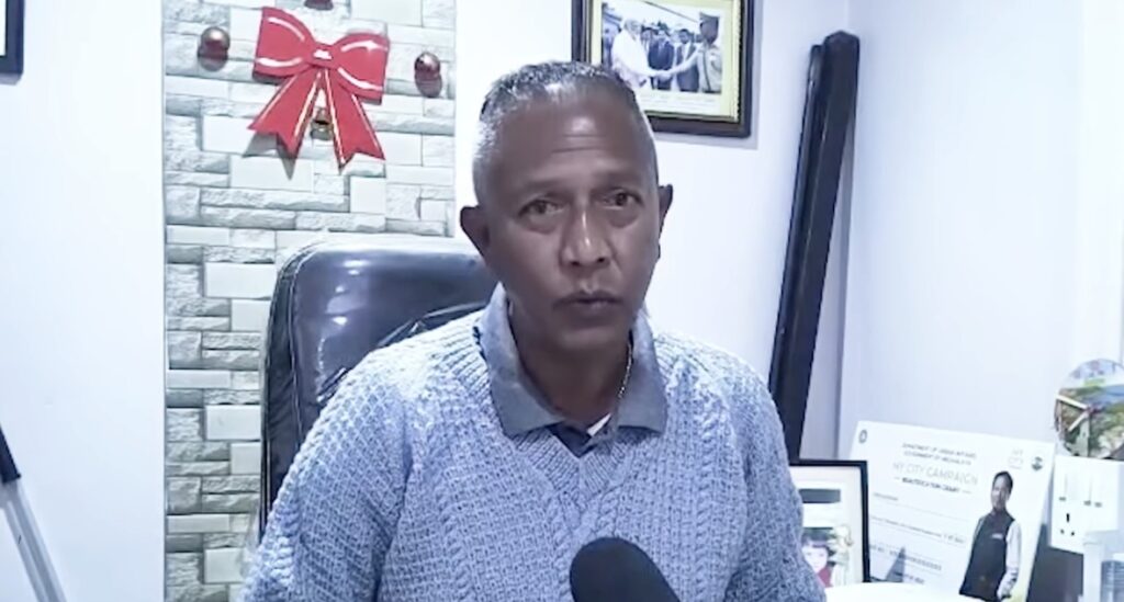 Kham suk ban talasi ïa ki mynder kiba wan da ka Rel ban ïa kiba wan da ka kali na surok: M. Kharkrang