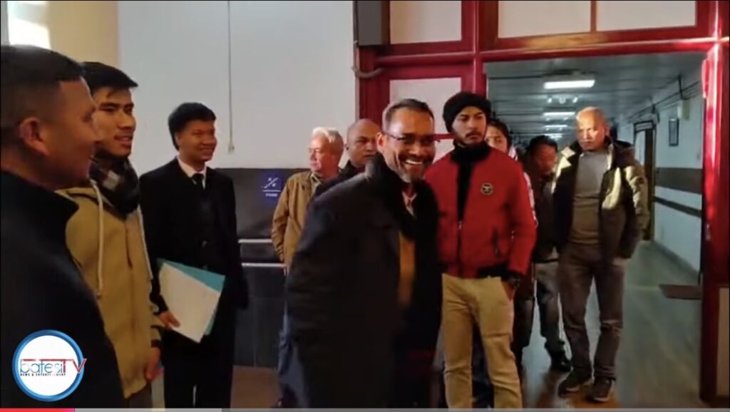 Phah ktien u Myntri ïa ka Pro VC Tura Campus ban weng ïa ki jingeh ha skulbah NEHU 