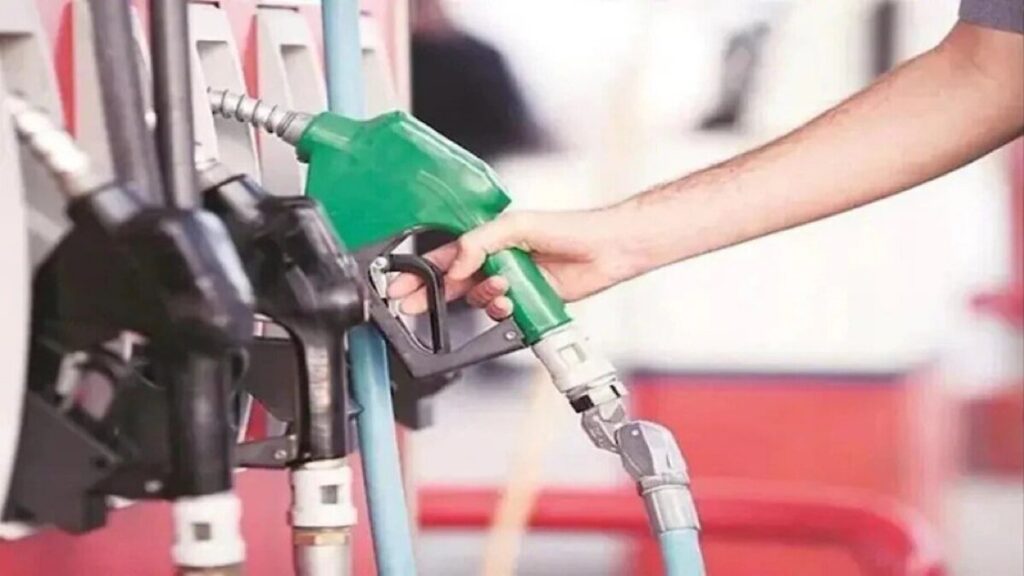 Petrol, Diesel Prices Hiked by ₹3 Per Litre Amid Global Energy Price Surge