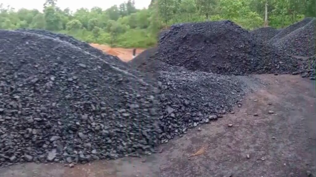 UHM demands probe into alleged illegal coal transportation in West Jaiñtia Hills