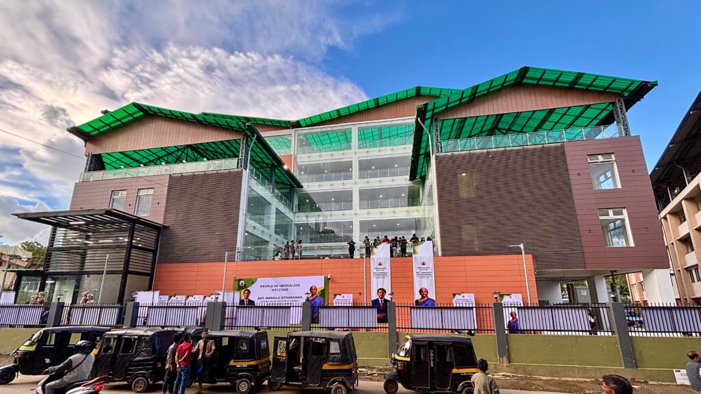 Re-Tender of Polo Municipal Complex at Lower Lease Rates After No Bids