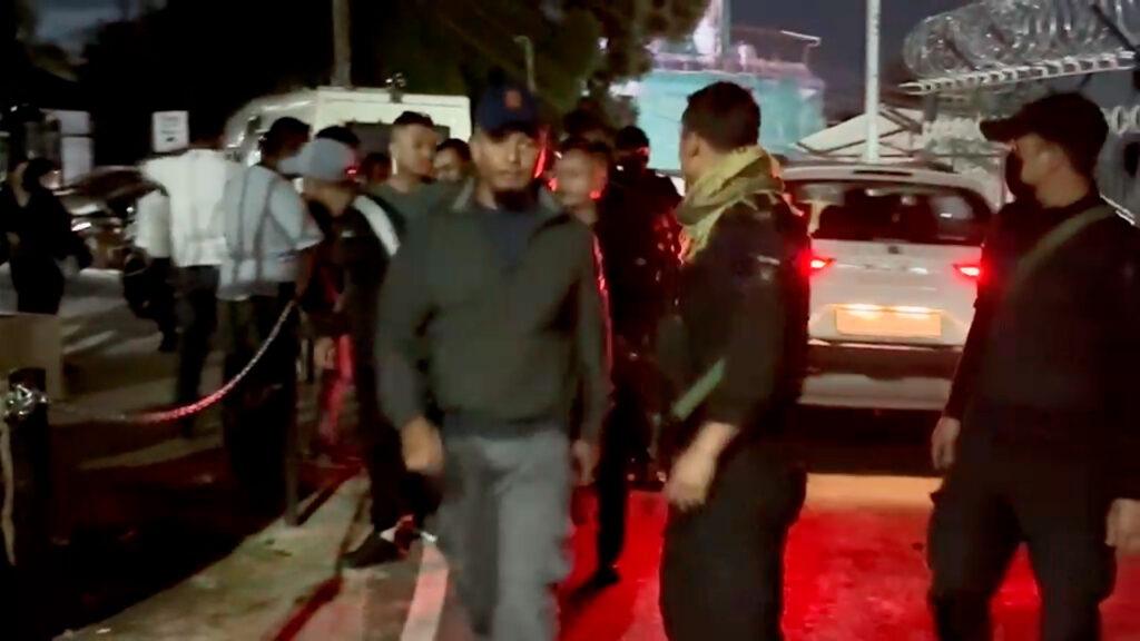 Four HNYF leaders arrested for allegedly parading senior advocate to Sadar police station