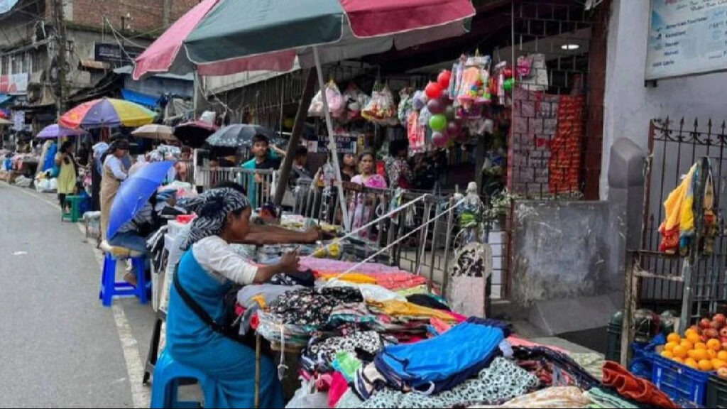 Govt Won’t Push Hawkers Onto Roadside, Relocation Only After Finding Suitable Vending Sites: Dy CM Dhar