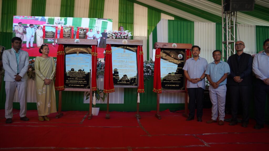 CM Lays Foundation Stone for ₹18-Crore Mini Secretariat at Patharkhmah, Inaugurates School and Degree College